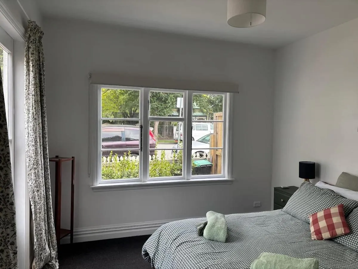 Charming Christchurch Central Cottage 0*,  New Zealand